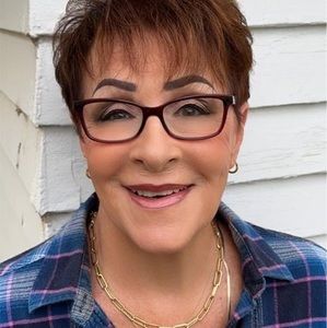 Meet your Posher, Jan